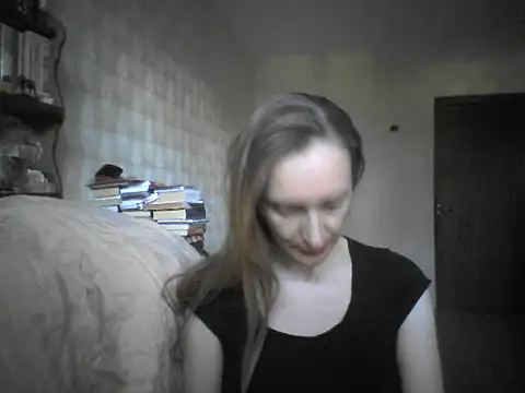 LunaBelle8 online show from June 2, 2026, 4:29 pm