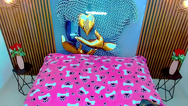 Snapshot of Chris_Hott chatting on May 21, 2026, 7:11 pm Chris Hott online show from May 21, 2026, 7:11 pm