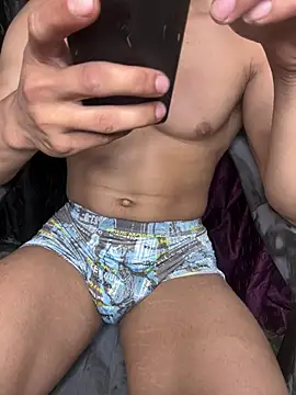 Snapshot of aarav_chaudhary007 chatting on July 15, 2026, 6:37 pm aarav chaudhary007 online show from July 15, 2026, 6:37 pm