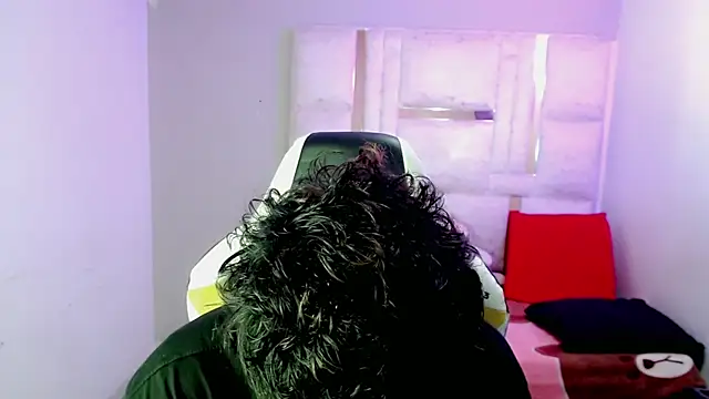 Snapshot of Yosepp_cum chatting on April 17, 2026, 3:59 pm Yosepp cum online show from April 17, 2026, 3:59 pm