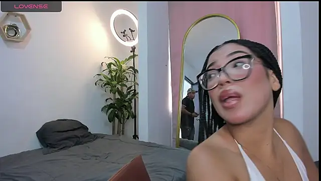 Snapshot of Miss_ebony77 chatting on May 7, 2026, 1:36 pm Miss ebony77 online show from May 7, 2026, 1:36 pm