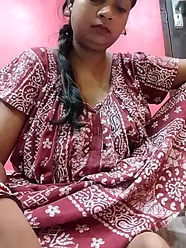 Snapshot of Simupaul001 chatting on May 28, 2026, 9:32 pm Simupaul001 online show from May 28, 2026, 9:32 pm