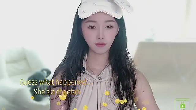 xinxin-cat online show from April 19, 2026, 2:56 am