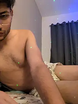 Snapshot of Lustyydickk chatting on May 13, 2026, 8:38 pm Lustyydickk online show from May 13, 2026, 8:38 pm