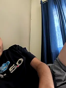 Snapshot of Lustyydickk chatting on May 9, 2026, 9:01 am Lustyydickk online show from May 9, 2026, 9:01 am