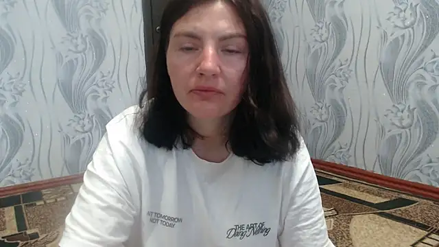 AlinaxJames online show from May 20, 2026, 10:12 am