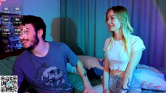 XoXoDuo  online show from April 18, 2026, 1:02 pm