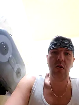 ZackChambersxxx online show from November 27, 2025, 11:38 pm