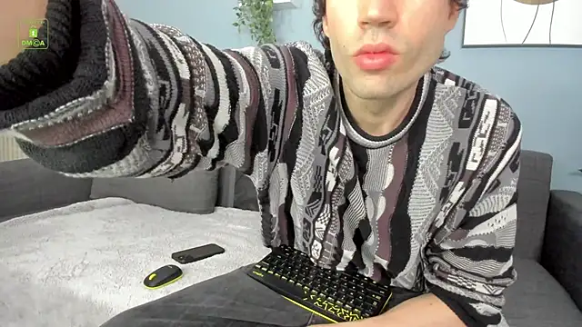 Freddie Vane online show from April 25, 2026, 11:46 am