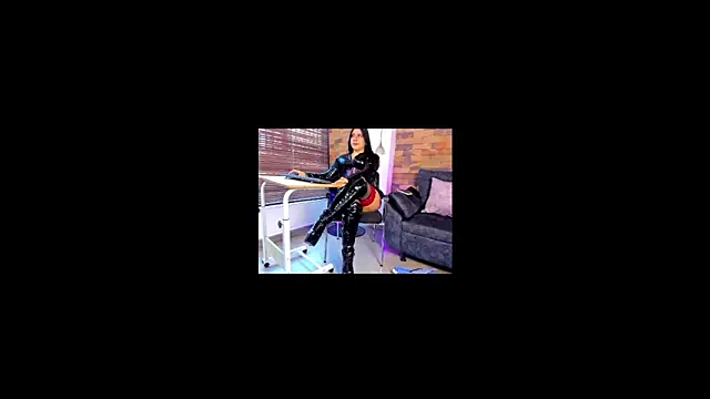 fernanda mp2 online show from June 1, 2026, 3:00 pm
