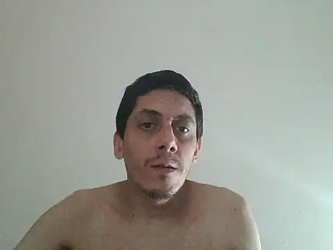 juancaba  online show from April 20, 2026, 4:19 pm