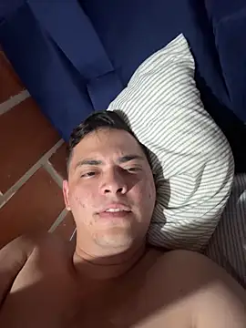 alphaprrr online show from April 19, 2026, 4:02 am