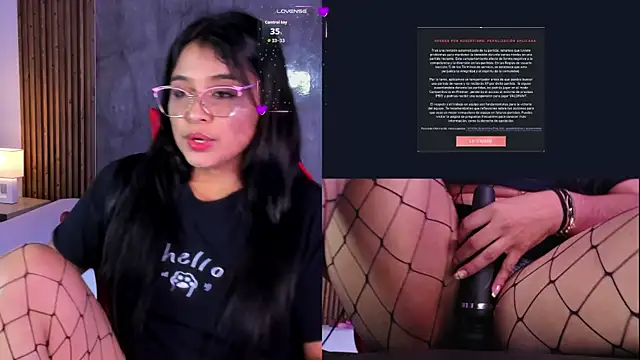 Snapshot of LuciaReid chatting on April 29, 2026, 12:20 pm LuciaReid online show from April 29, 2026, 12:20 pm