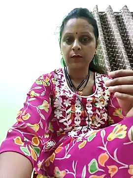 Snapshot of Beborani chatting on May 9, 2026, 7:56 am Beborani online show from May 9, 2026, 7:56 am