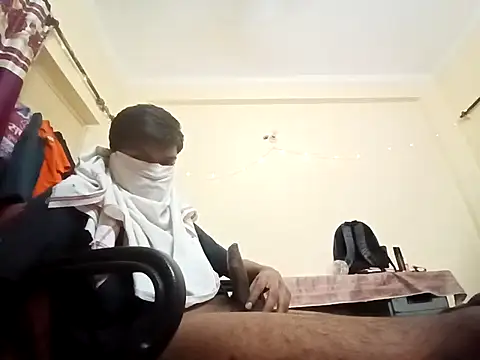 gajodhar20 online show from April 19, 2026, 4:52 pm