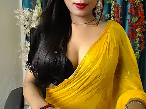 Snapshot of Naughtyy_Ranii01 chatting on July 9, 2026, 7:24 pm Naughtyy Ranii01 online show from July 9, 2026, 7:24 pm