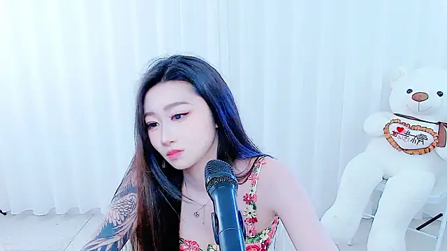 CC-828 online show from April 19, 2026, 1:12 pm