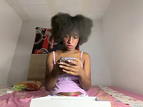 Snapshot of VenusNight_ chatting on June 12, 2026, 2:42 am VenusNight online show from June 12, 2026, 2:42 am