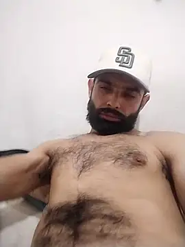 Barbas44420 online show from May 10, 2026, 6:28 am