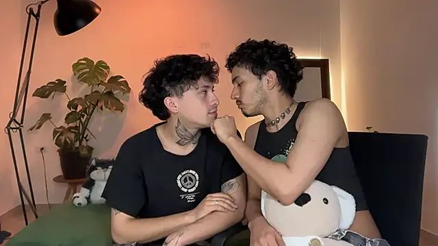 Noah and Steven online show from May 13, 2026, 1:12 am