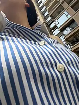 summer0430 online show from June 10, 2026, 12:01 am