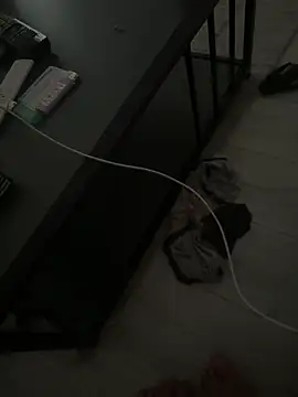 astas44555 online show from April 19, 2026, 4:41 pm