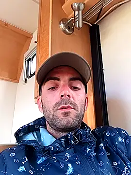 alieno napoletano online show from April 27, 2026, 5:11 pm