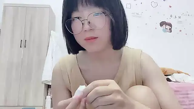 Belle-LL online show from May 23, 2026, 3:16 am