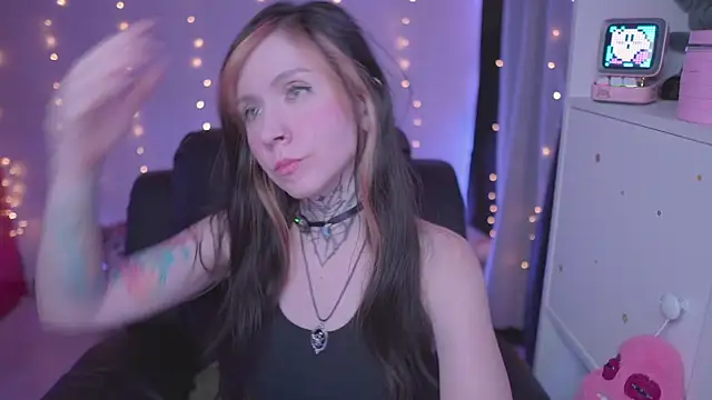 -VKatt online show from May 4, 2026, 3:21 am