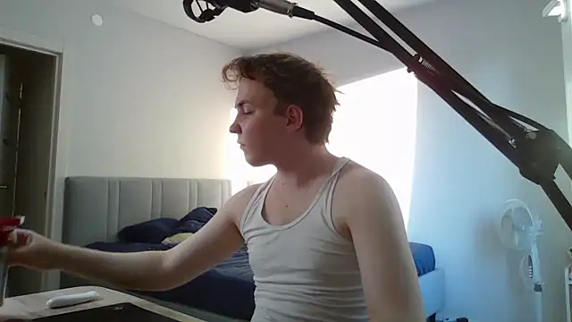mxmplay online show from May 8, 2026, 2:43 pm