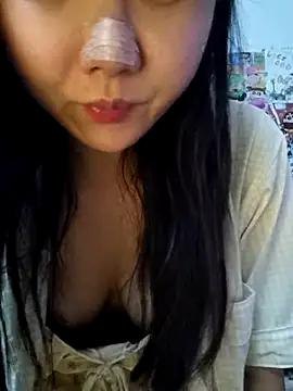 Snapshot of vvvan2026 chatting on August 2, 2026, 7:22 pm vvvan2026 online show from August 2, 2026, 7:22 pm