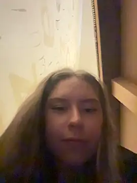 Snapshot of anna_nan chatting on July 7, 2026, 10:02 pm anna nan online show from July 7, 2026, 10:02 pm