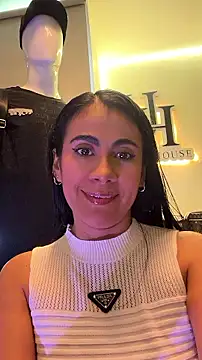 Laia Hills online show from August 4, 2026, 3:38 pm