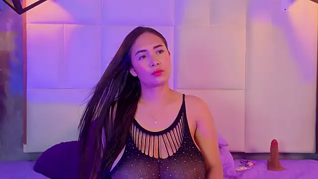 Snapshot of Violetta_rose_ chatting on June 26, 2026, 11:54 pm Violetta rose online show from June 26, 2026, 11:54 pm