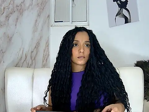 khiara jhones online show from April 22, 2026, 3:46 am