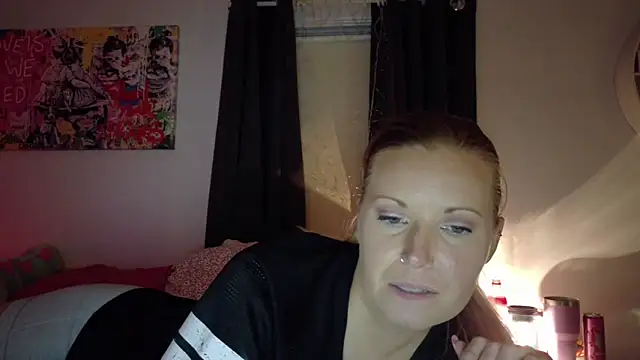 Snapshot of xlilianaxx chatting on May 13, 2026, 3:24 am xlilianaxx online show from May 13, 2026, 3:24 am