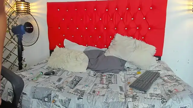 canela ass online show from April 22, 2026, 6:58 pm