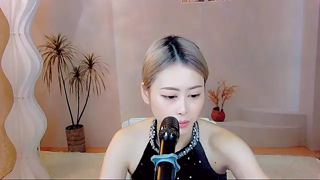 yaya 888 online show from May 11, 2026, 5:42 am