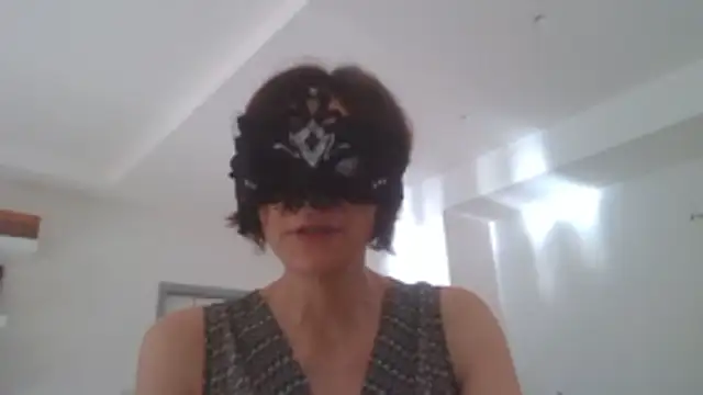 HelenTiAscolta online show from June 5, 2026, 4:13 pm