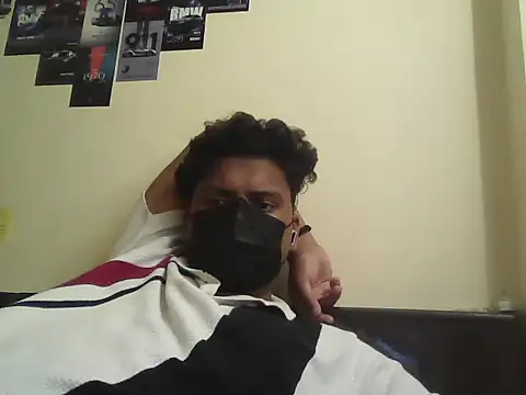 Secreat playBoy001 online show from April 21, 2026, 5:41 pm