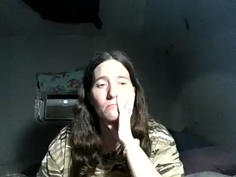 Mini83 online show from June 3, 2026, 6:56 pm