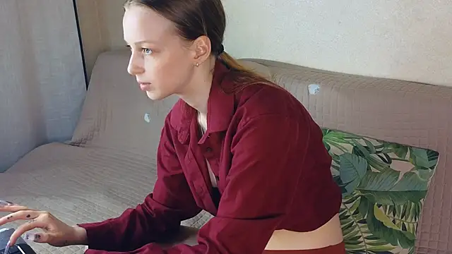 Snapshot of Marry_ly chatting on June 28, 2026, 9:26 am Marry ly online show from June 28, 2026, 9:26 am