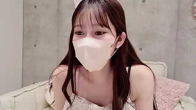 alice 0o0 online show from June 1, 2026, 2:06 pm