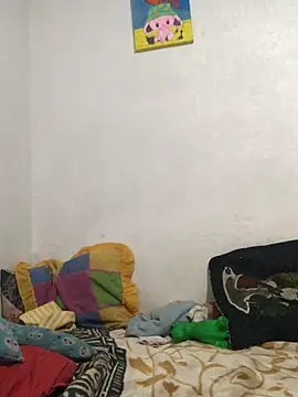 Snapshot of EliVanegas chatting on July 1, 2026, 6:58 am EliVanegas online show from July 1, 2026, 6:58 am