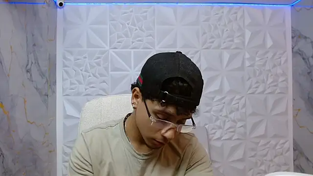 Snapshot of jbarto_ chatting on May 21, 2026, 2:31 am jbarto online show from May 21, 2026, 2:31 am