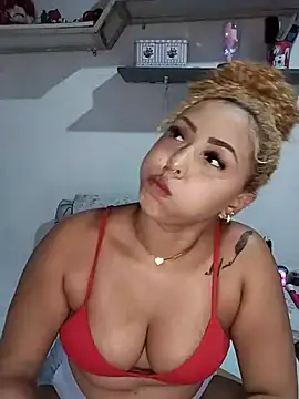 Snapshot of docinha_ chatting on July 21, 2026, 1:52 am docinha online show from July 21, 2026, 1:52 am