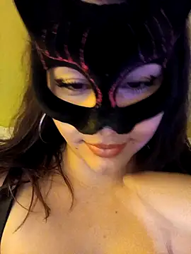 Conejita69n n online show from May 11, 2026, 5:42 am