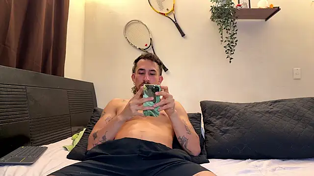 Aaron wheel online show from May 29, 2026, 11:44 pm