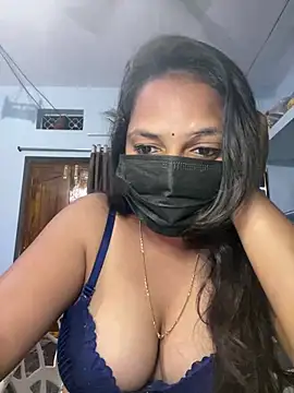 Snapshot of Deepuu__Telugu chatting on August 2, 2026, 6:27 pm Deepuu Telugu online show from August 2, 2026, 6:27 pm