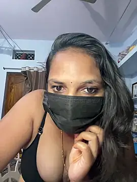 Snapshot of Deepuu__Telugu chatting on August 4, 2026, 5:50 pm Deepuu Telugu online show from August 4, 2026, 5:50 pm